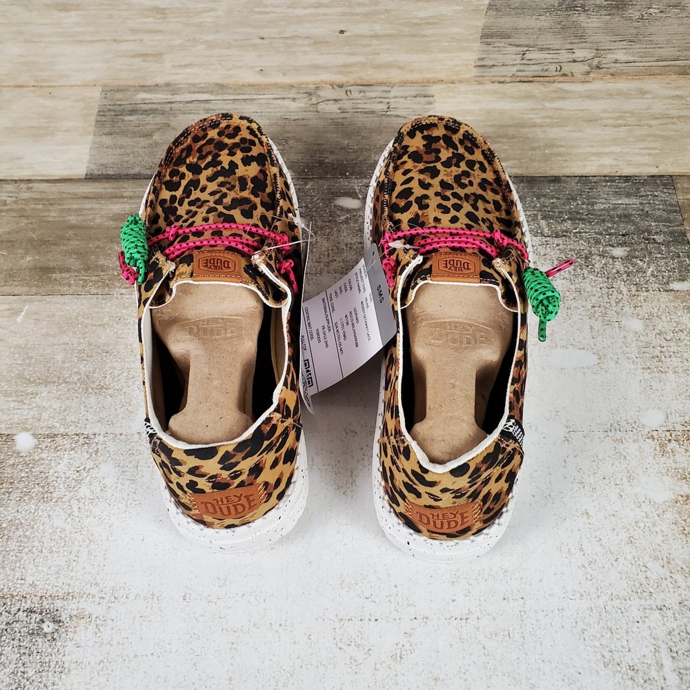 Hey Dude Wendy Getaway Lace Womens Loafer Shoes Sz 7 Leopard Slip On Comfort - Picture 4 of 10